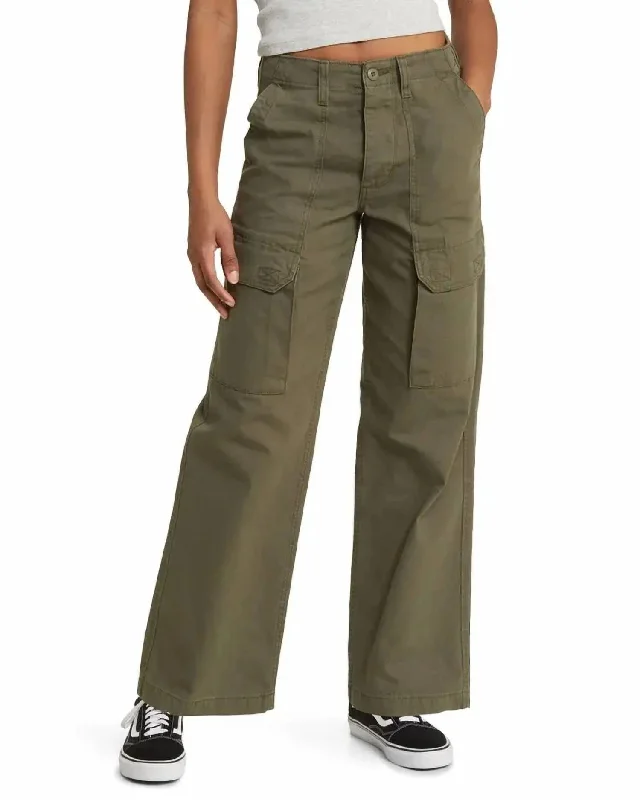 ladies' spaghetti strap satin dress -ladies' high-rise corduroy pants -Arroyo Wide Leg Cargo Pants In Grape Leaf